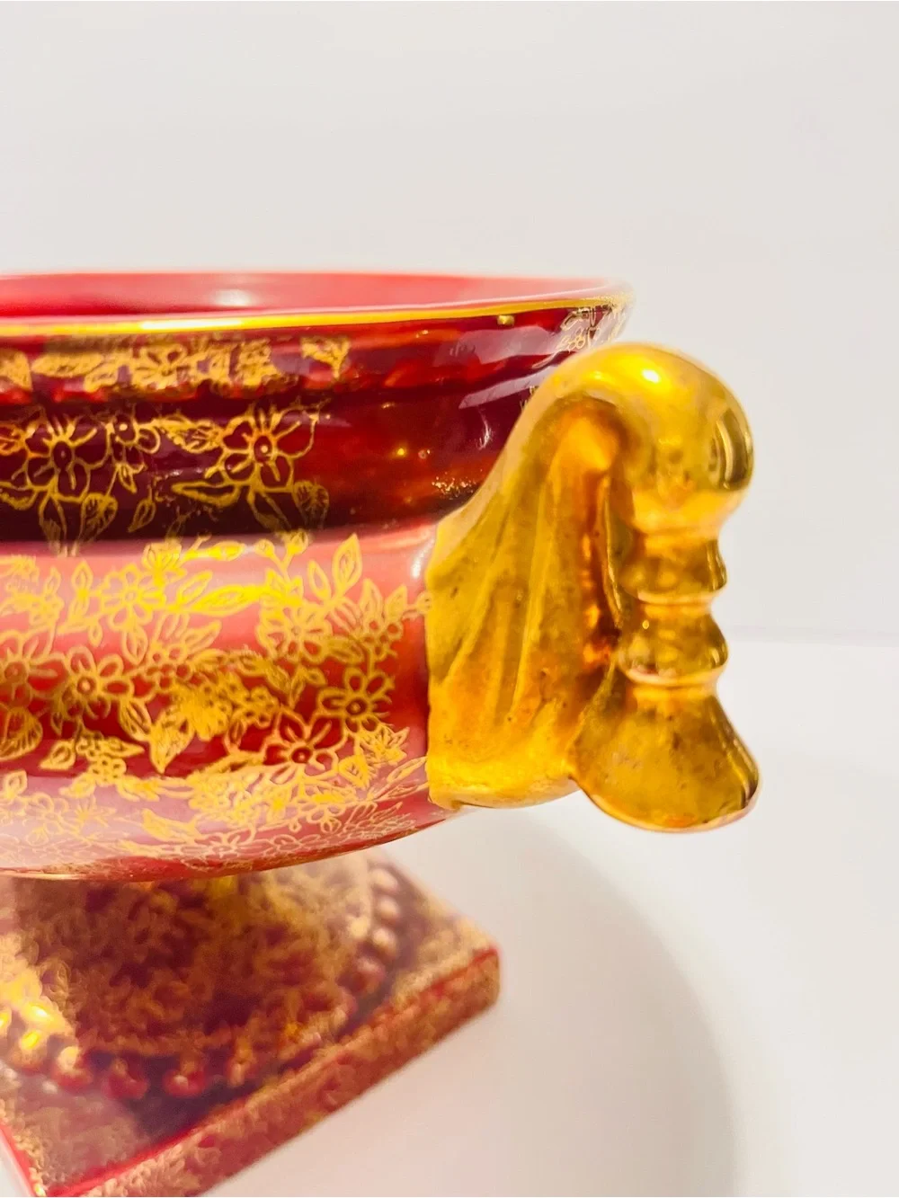 Vintage 1930’s Empire Ware Wine Red & Gold Floral Design Set of 2  Footed Urns